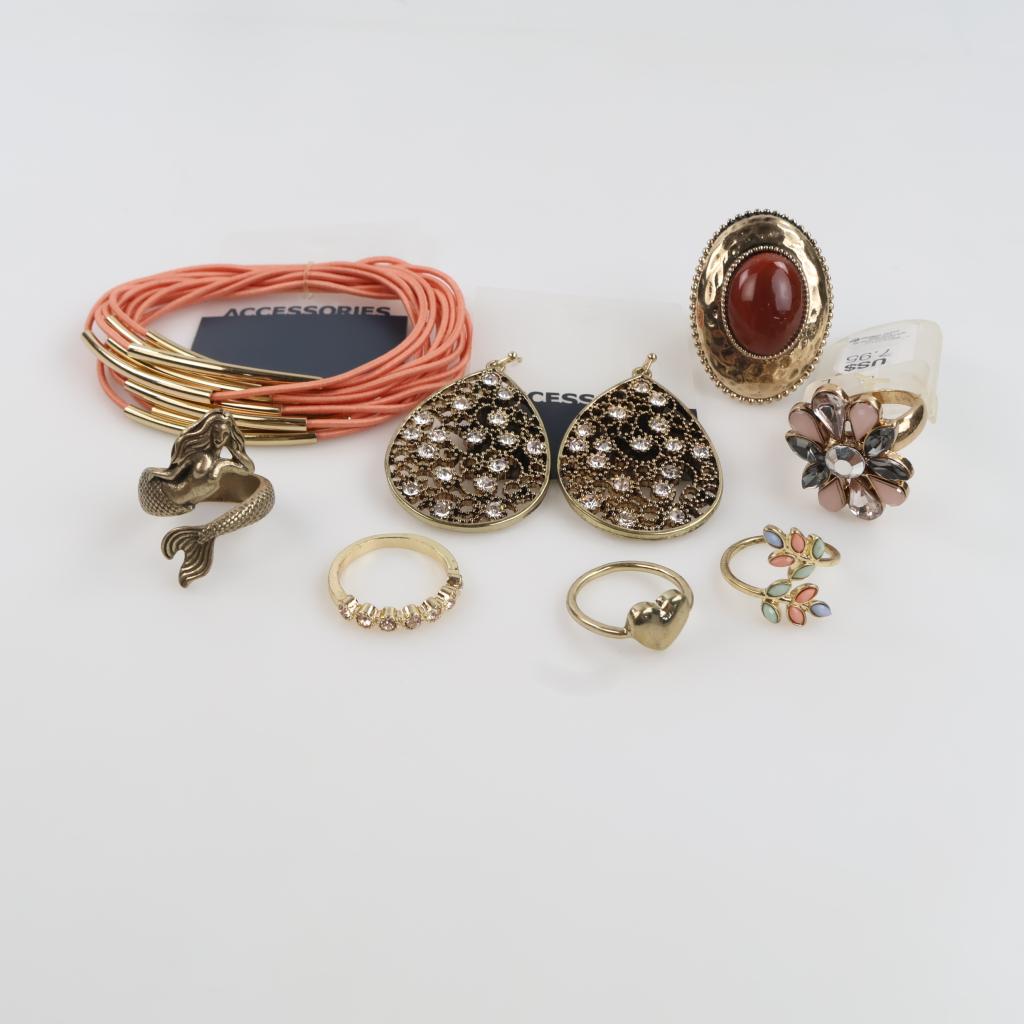 Mixed Jewelry, 8 Pieces