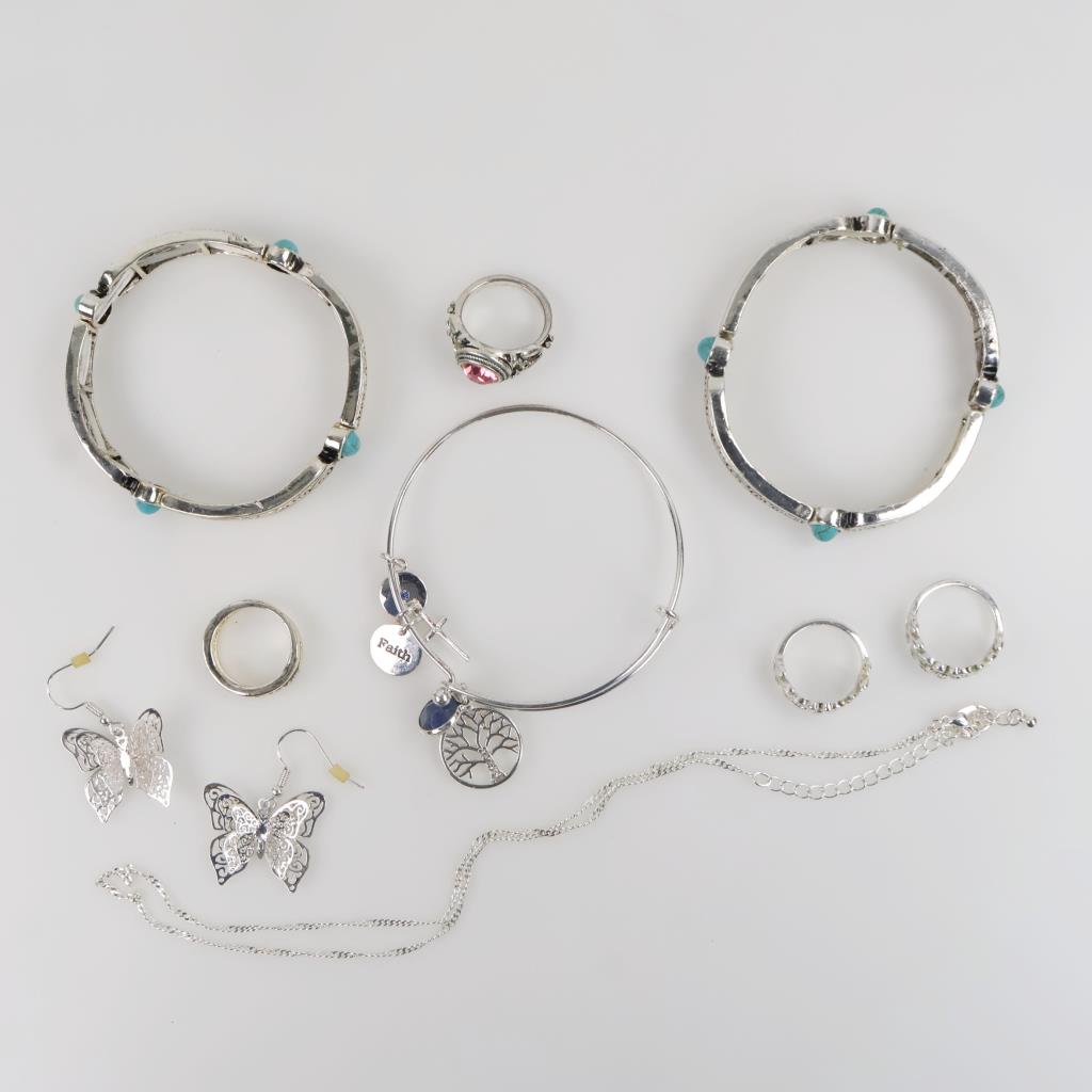 Mixed Jewelry, 9 Pieces