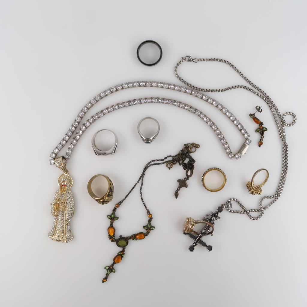 Mixed Jewelry, 9+ Pieces