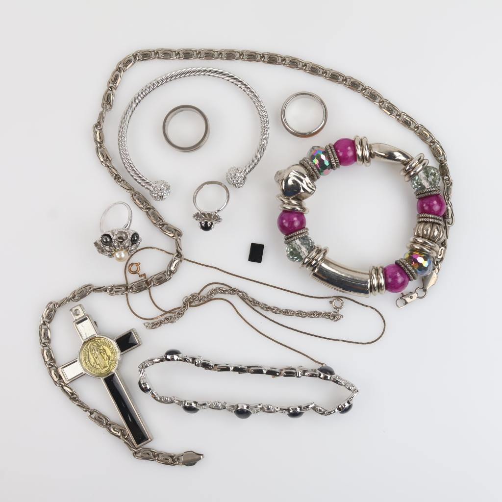 Mixed Jewelry, 9+ Pieces