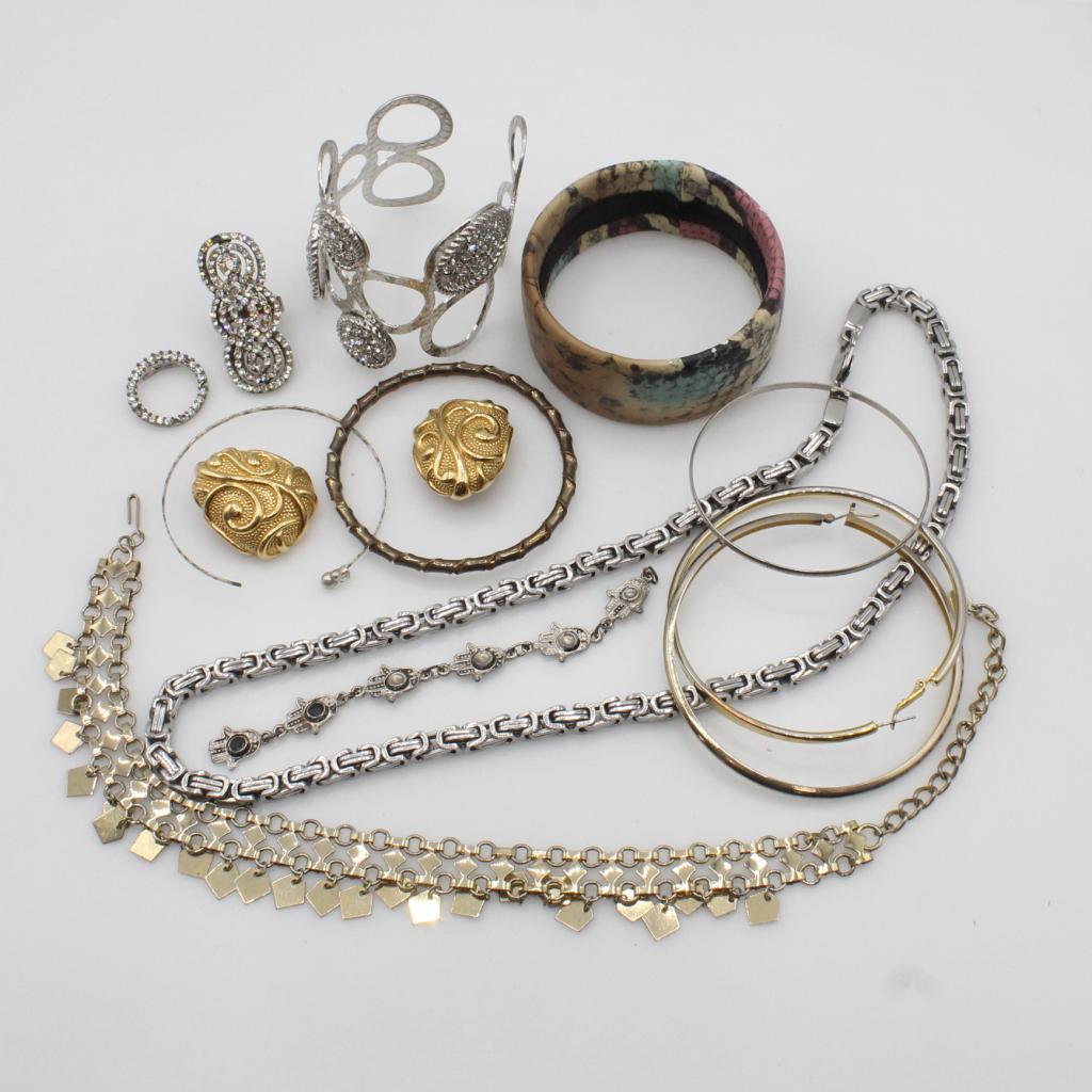 Mixed Jewelry, 9+ Pieces