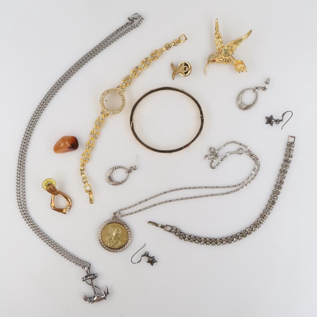 Mixed Jewelry, 9+ Pieces