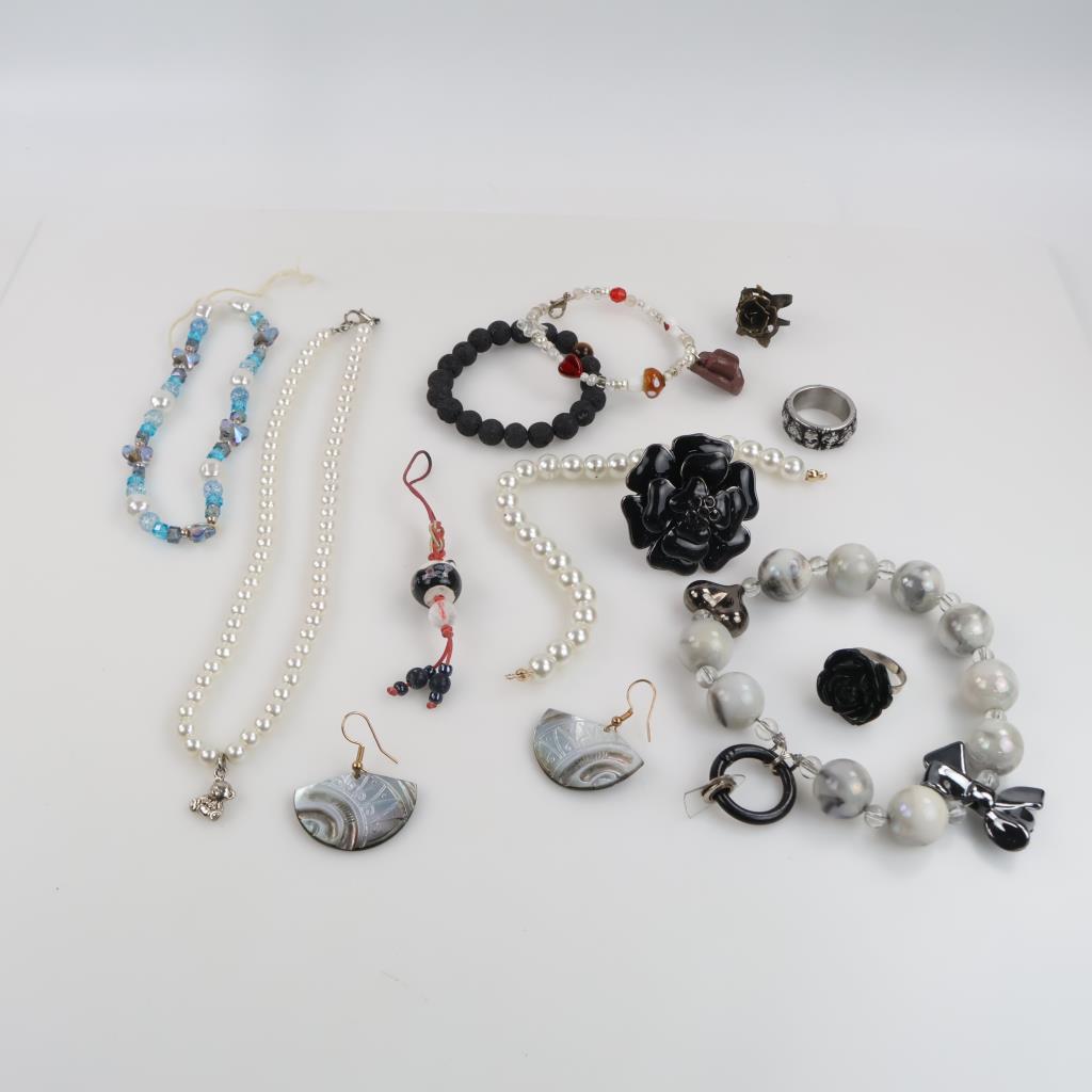 Mixed Jewelry, 9+ Pieces