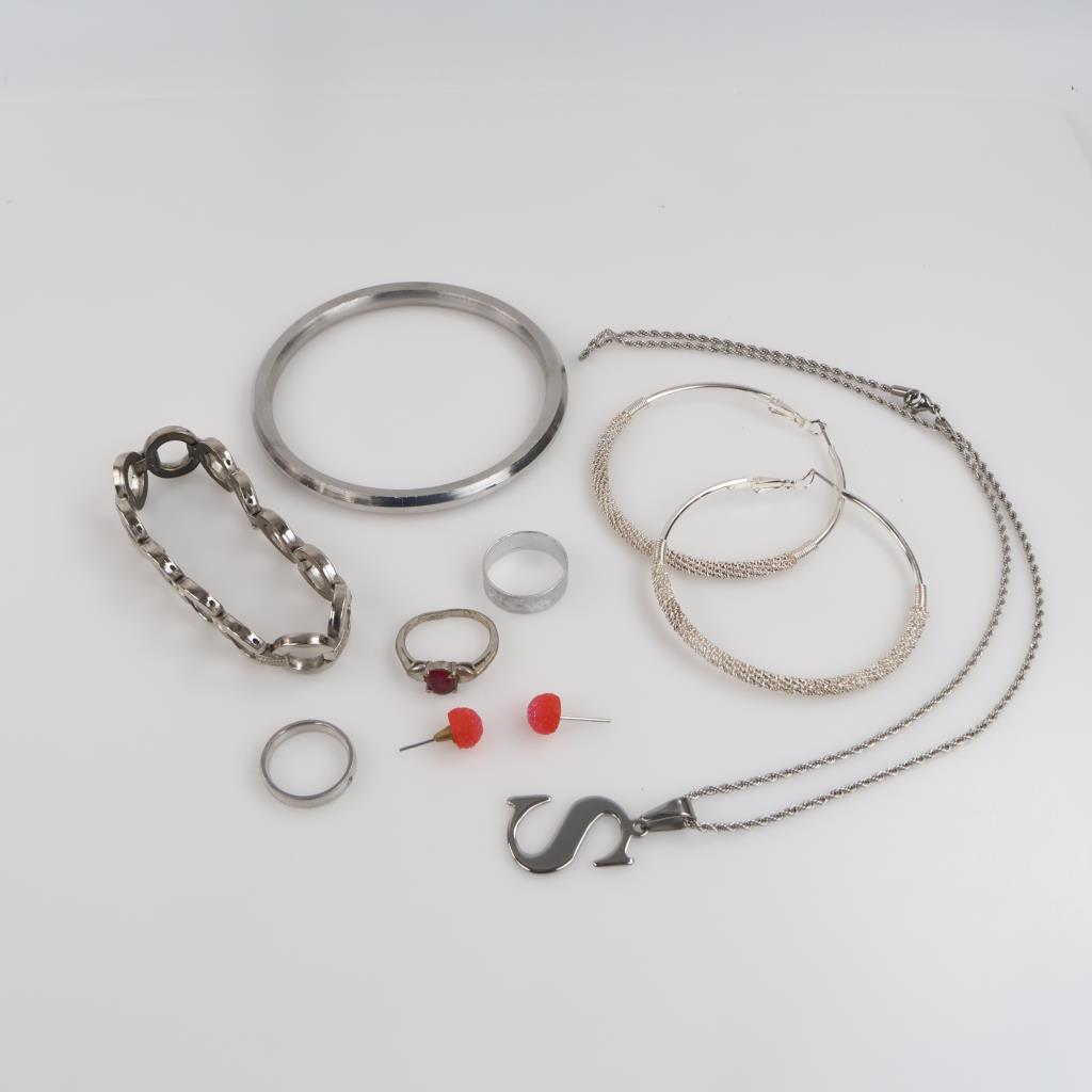 Mixed Jewelry, 9 Pieces
