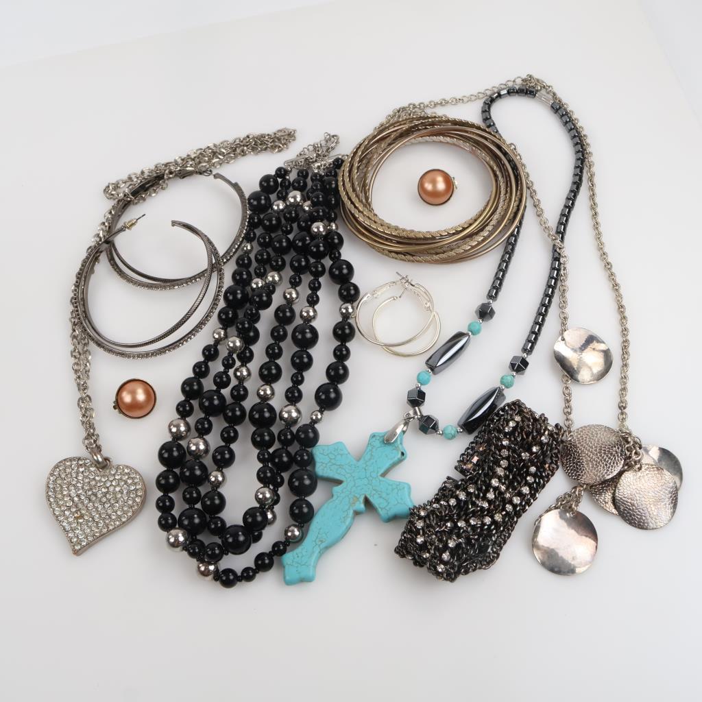 Mixed Jewelry, 9 Pieces