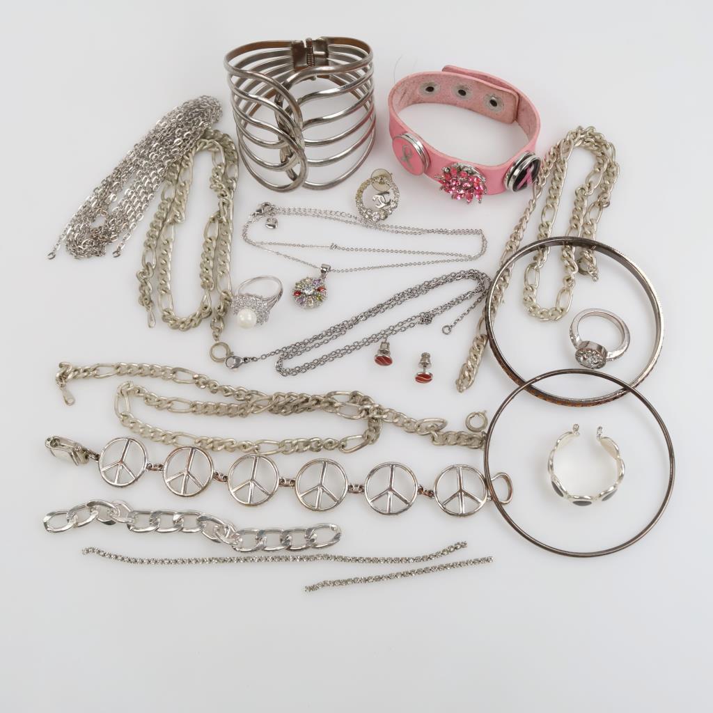 Mixed Jewelry, 9+ Pieces