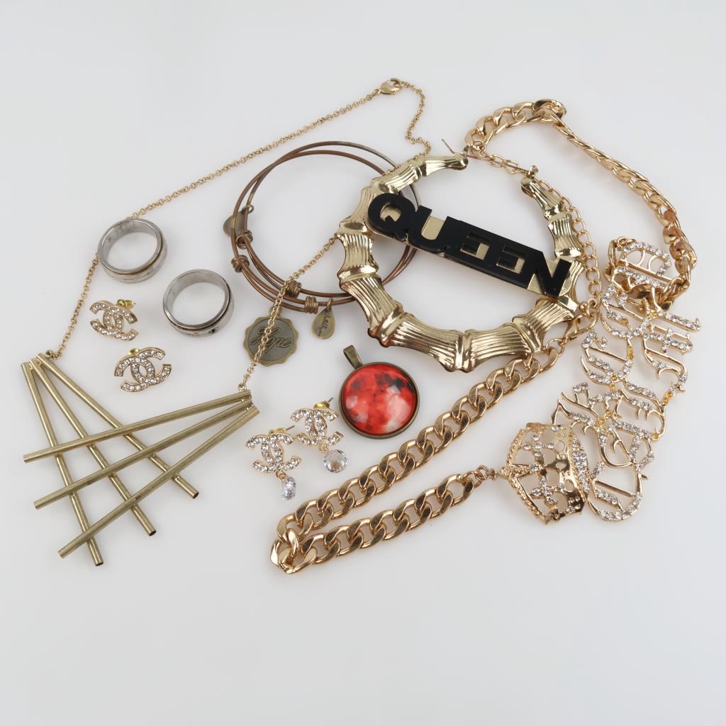 Mixed Jewelry, 9+ Pieces