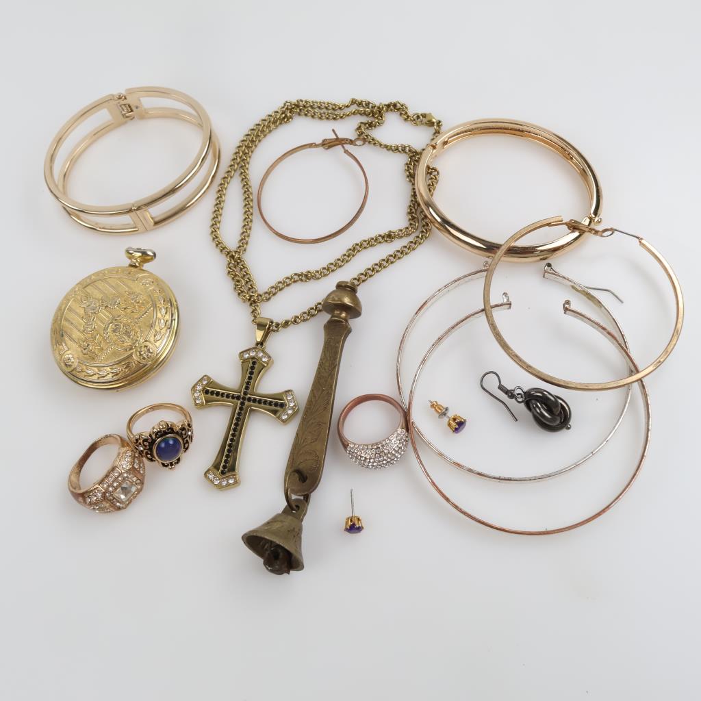 Mixed Jewelry, 9+ Pieces