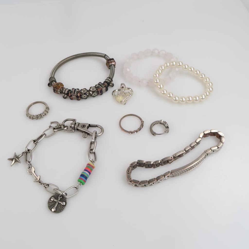 Mixed Jewelry, 9 Pieces