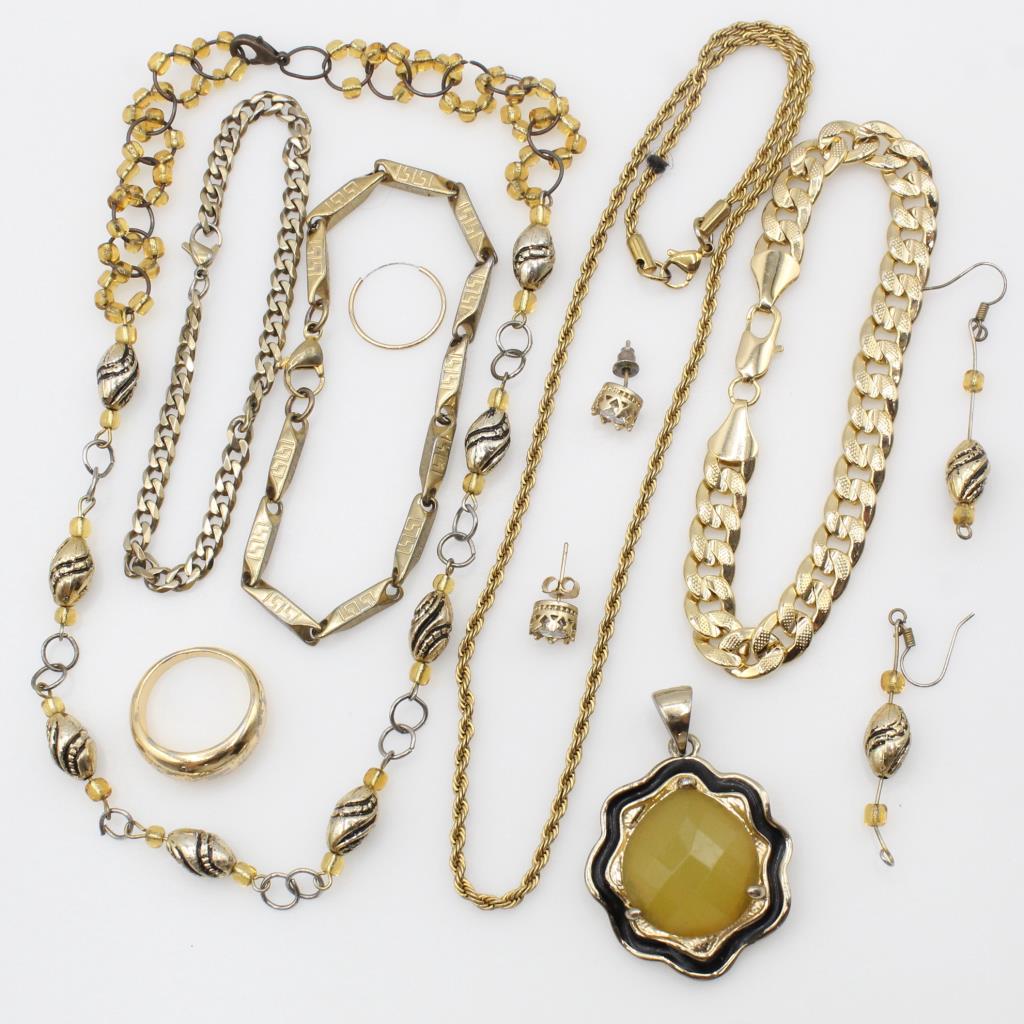 Mixed Jewelry, 9+ Pieces