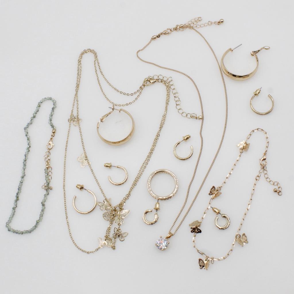 Mixed Jewelry, 9+ Pieces