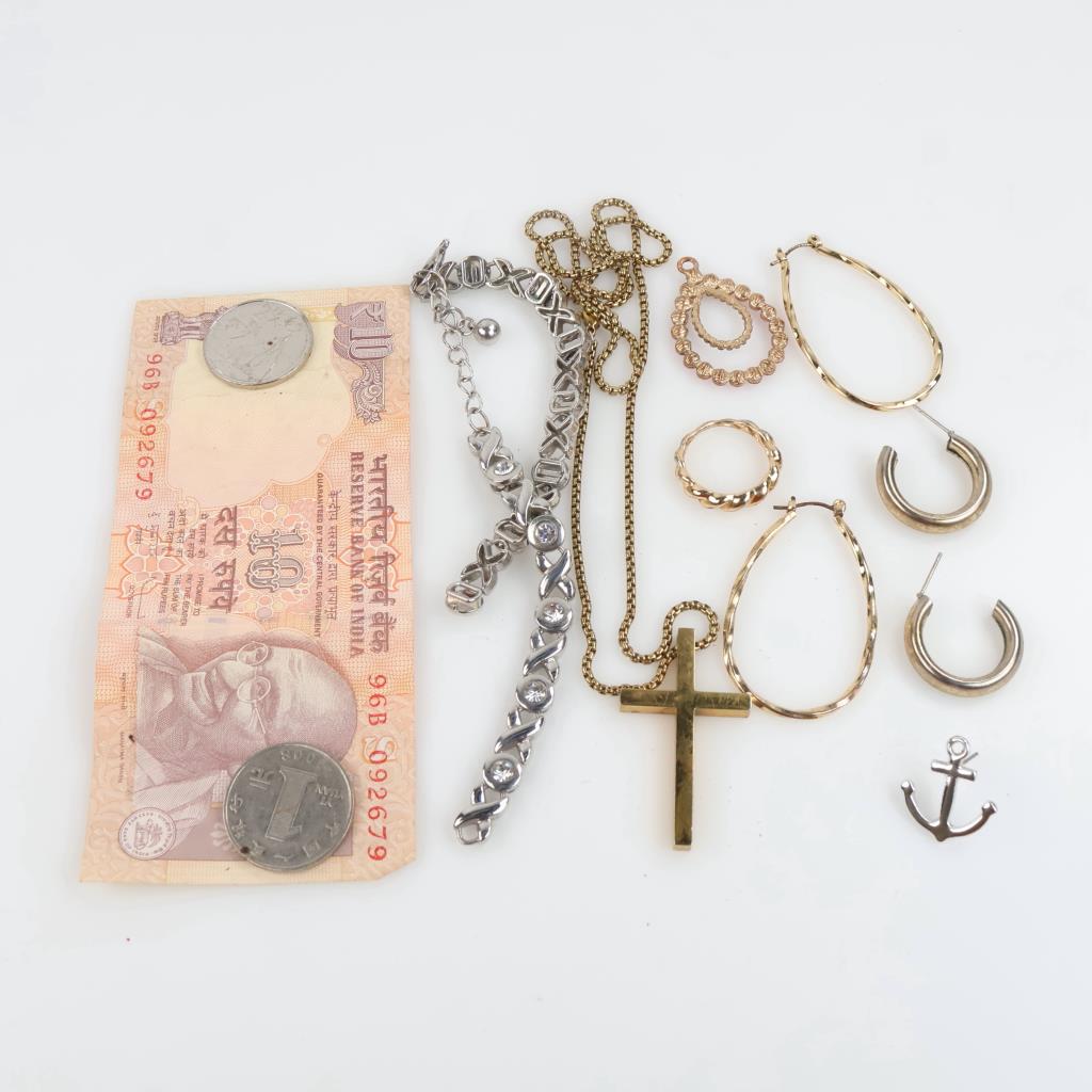 Mixed Jewelry And Foreign Currency, 9+ Pieces