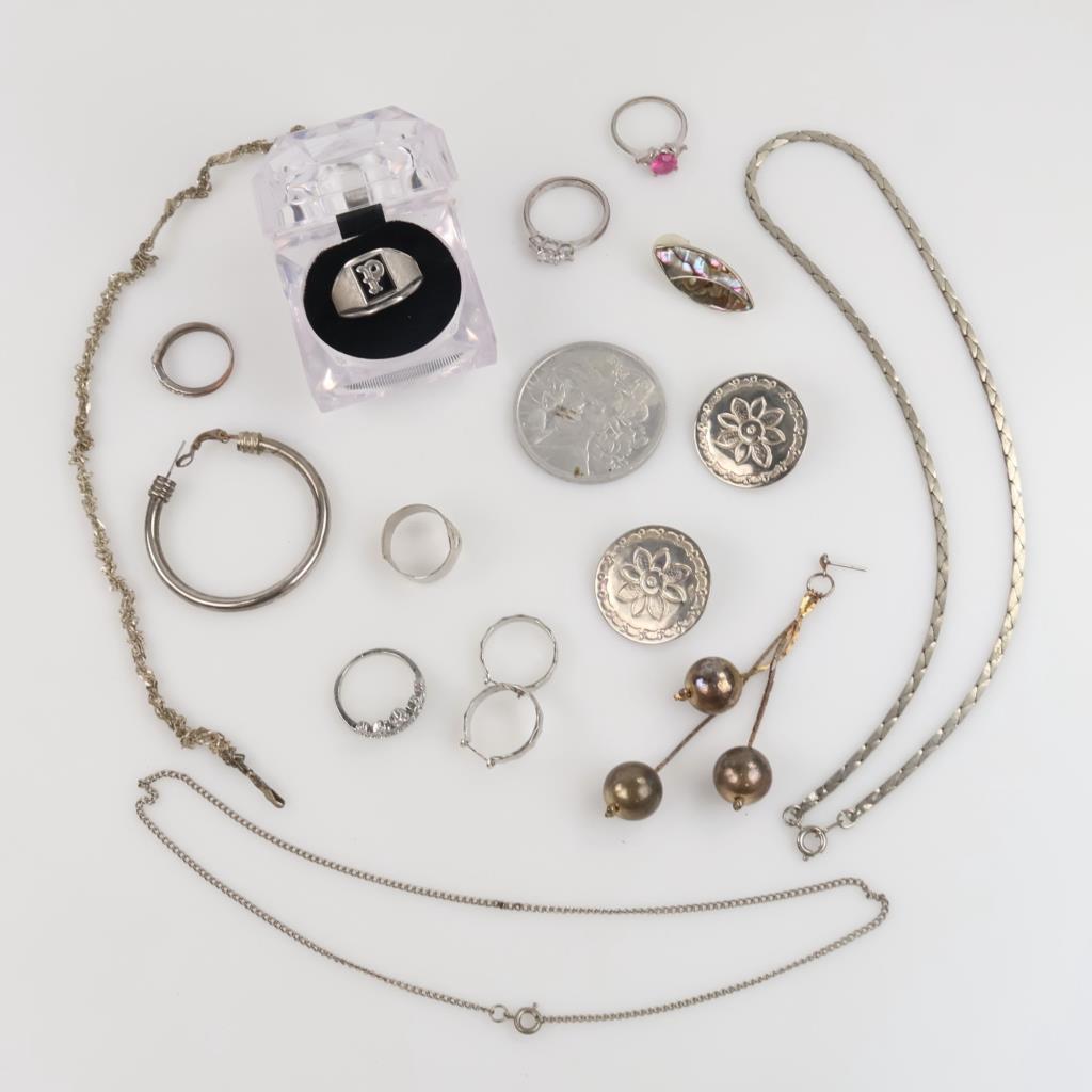 Mixed Jewelry And Token, 11+ Pieces