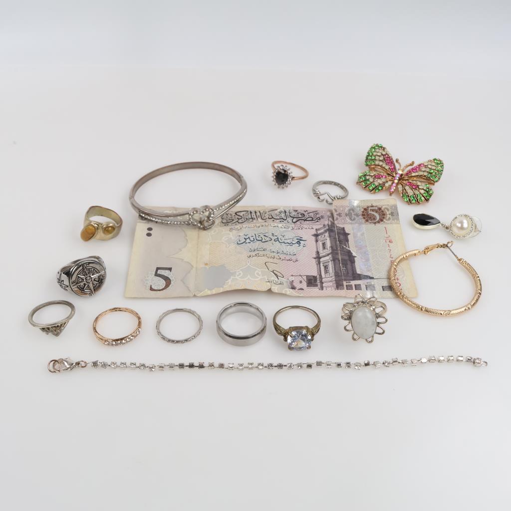 Mixed Jewelry With Foreign Currency, 10+ Pieces