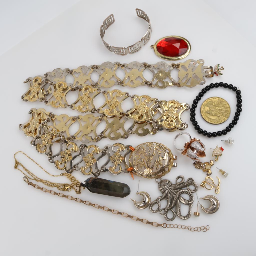 Mixed Jewelry With Token, 14+ Pieces