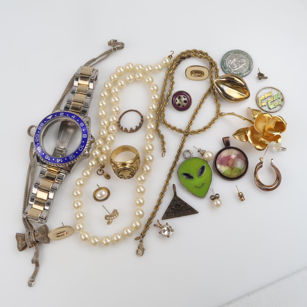 Mixed Jewelry With Watch Parts And Token, 10+ Pieces
