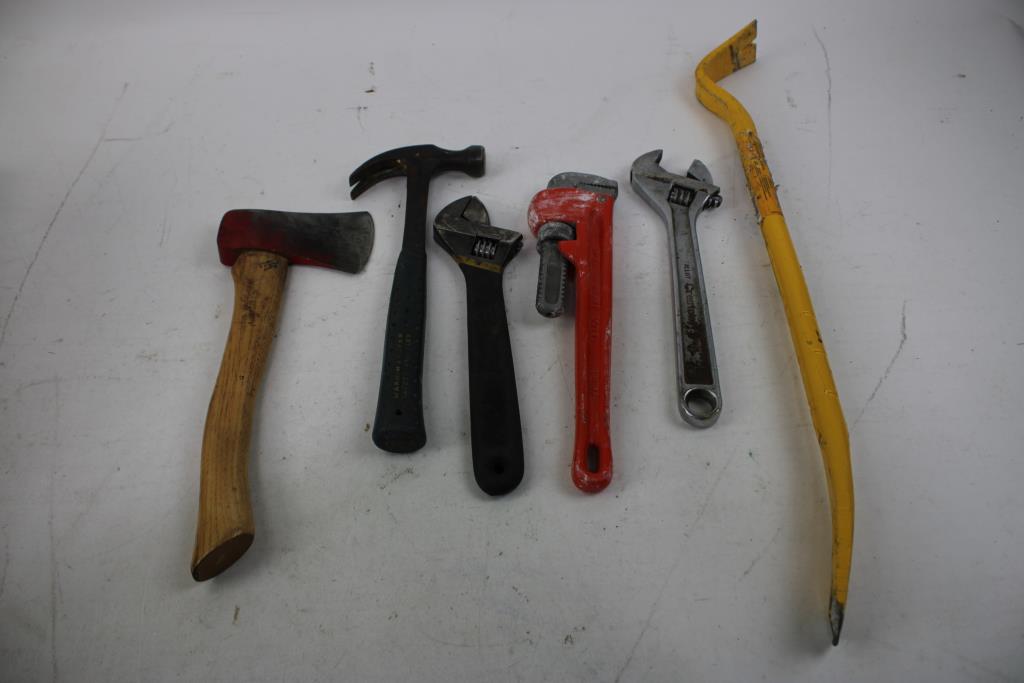 Mixed Tool Lot - 24" Dewalt Wrecking Bar, Pipe Wrench, Adjustable Wrench, And More