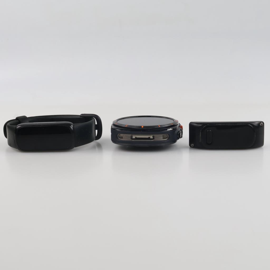 Mixed Watches And Fitness Trackers, 3 Pieces