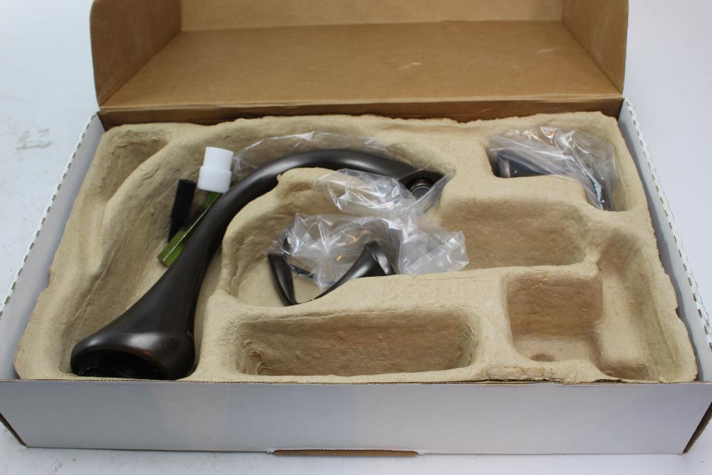 Moen Two Handle Roman Tub Faucet Property Room