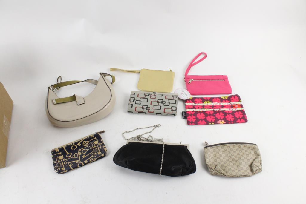 Mondani Handbag And More 7 Pieces Property Room Mondani Handbag And More 7 Pieces