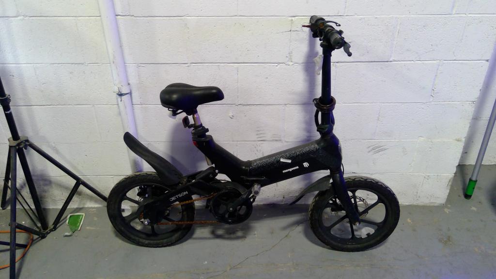 Mongoose E-Bike