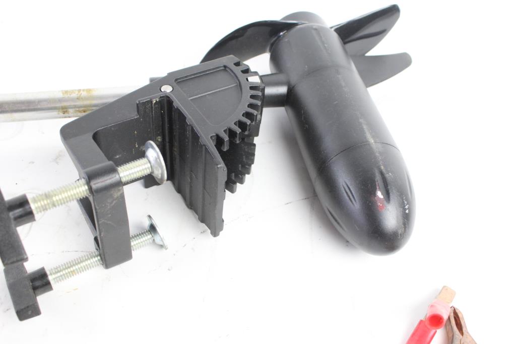 Motorguide R3 MotorGuide R3 12V Hand Controlled Trolling Motor | Property Room