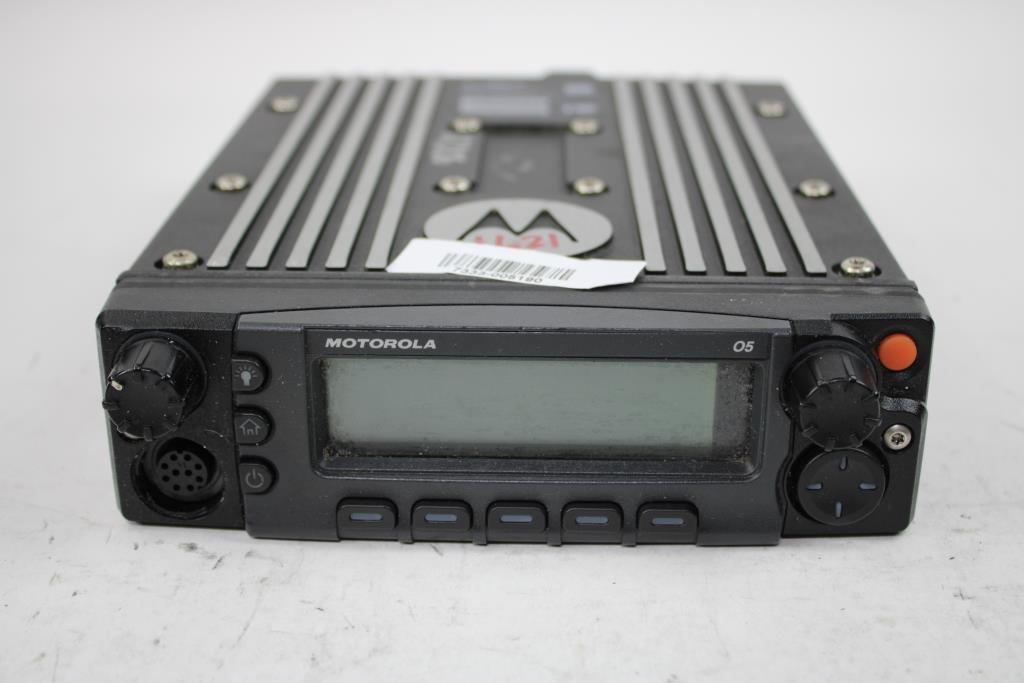Motorola APX 6500 Mobile Radio