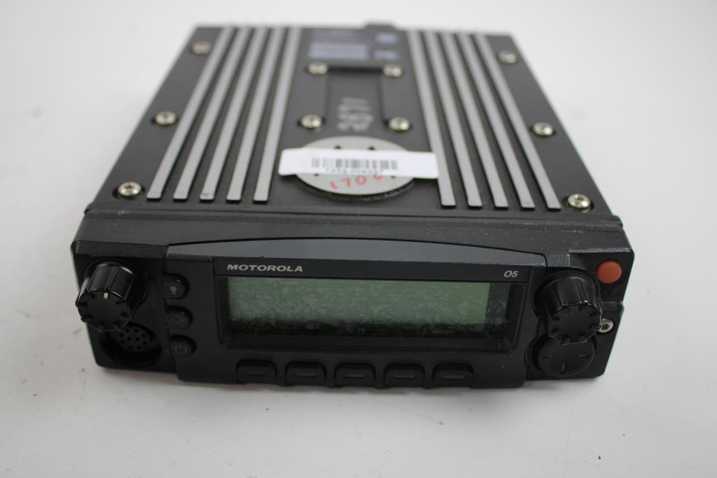 Motorola APX 6500 Mobile Radio