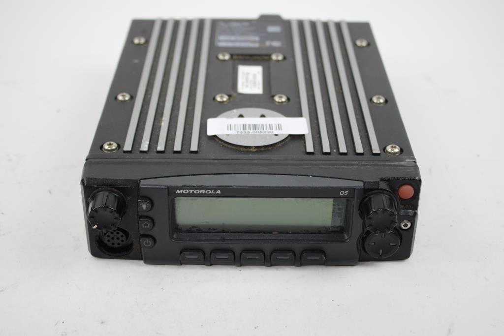 Motorola APX 6500 Mobile Radio