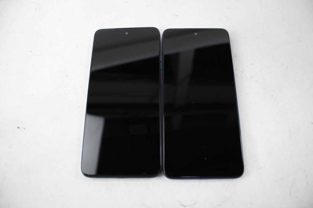 Motorola Cell Phone Lot, 2 Pieces, Sold For Parts