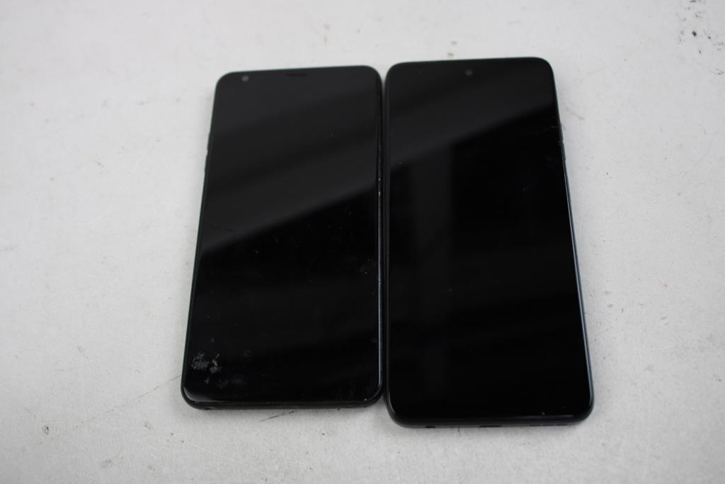 Motorola Cell Phone Lot, 2  Pieces, Sold For Parts