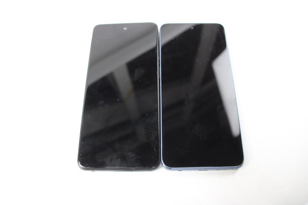 Motorola Cell Phone Lot, 2 Pieces, Sold For Parts