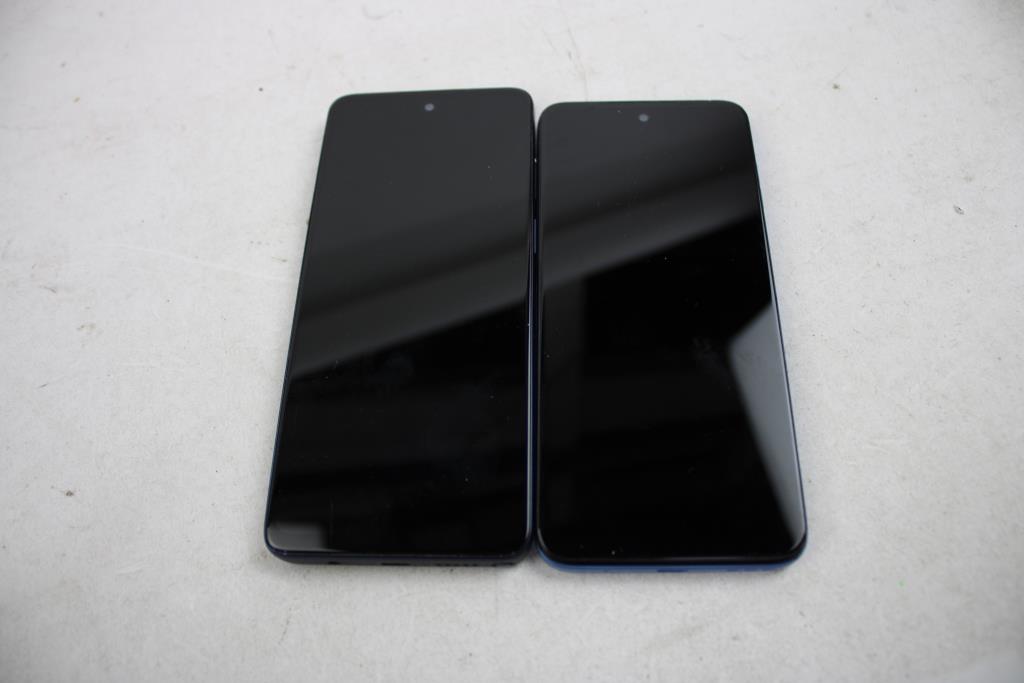 Motorola Cell Phone Lot, 2 Pieces, Sold For Parts