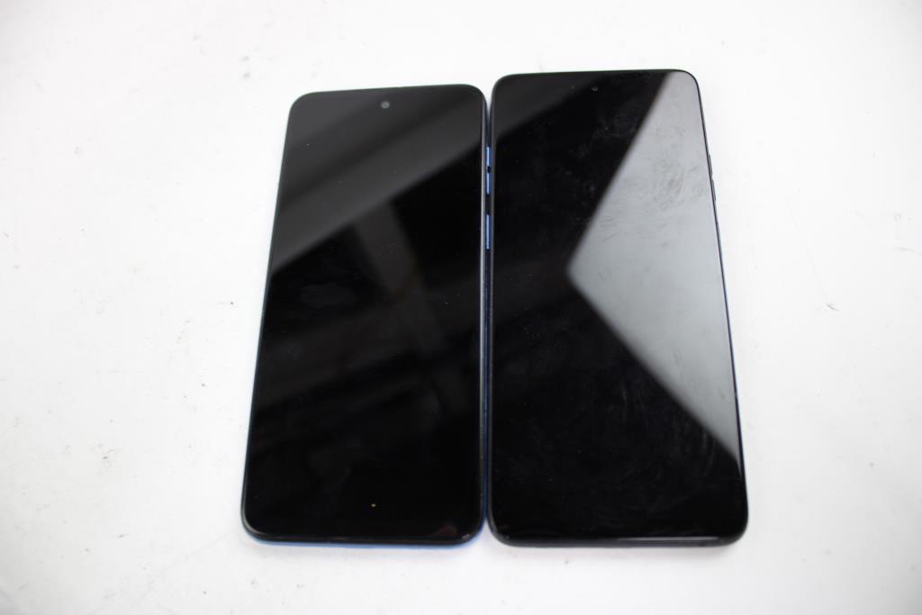 Motorola Cell Phone Lot, 2 Pieces, Sold For Parts