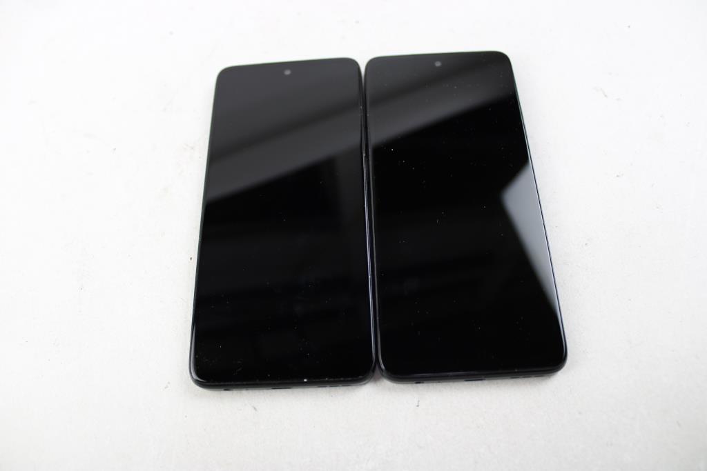Motorola Cell Phone Lot, 2 Pieces, Sold For Parts
