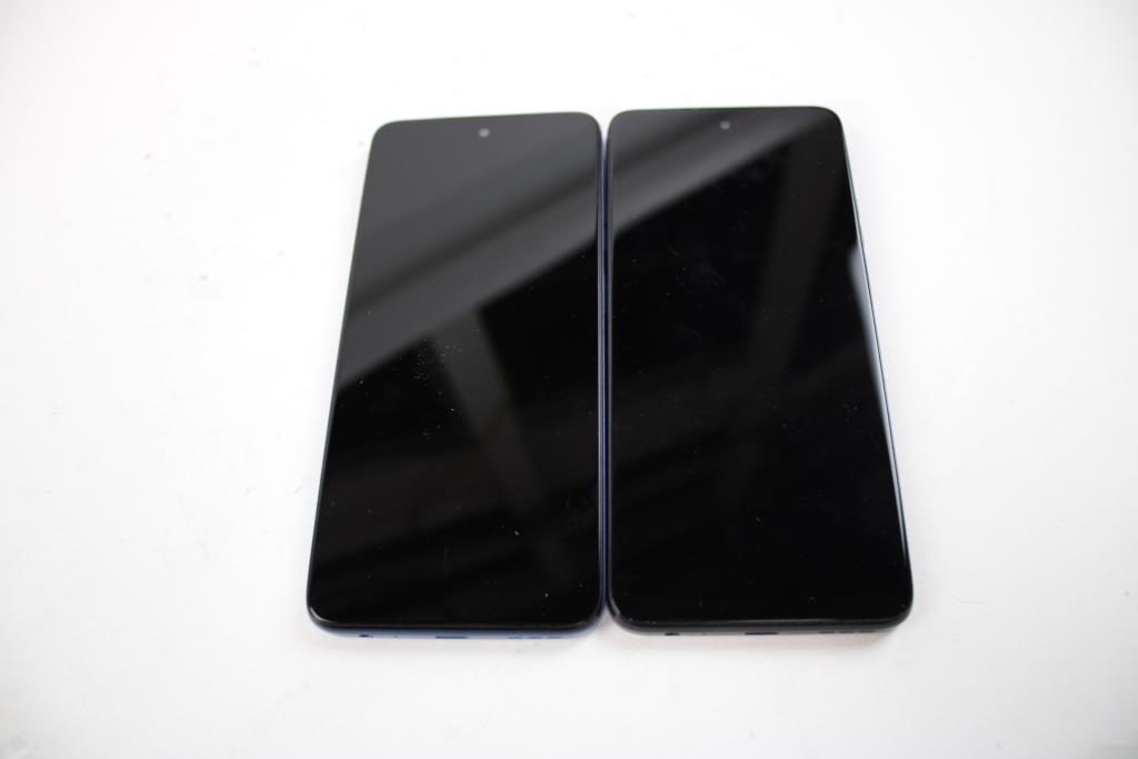 Motorola Cell Phone Lot, 2 Pieces, Sold For Parts