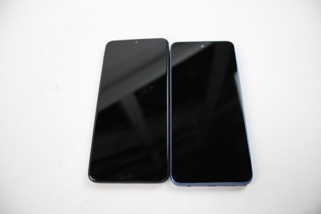 Motorola Cell Phone Lot, 2 Pieces, Sold For Parts