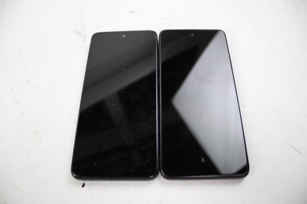Motorola Cell Phone Lot, 2 Pieces, Sold For Parts