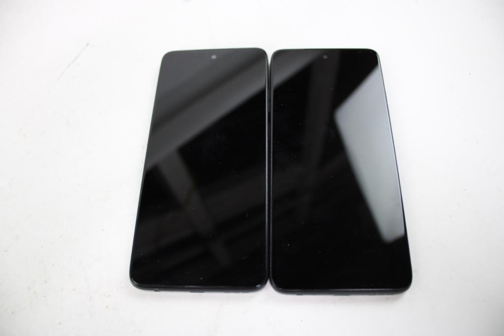 Motorola Cell Phone Lot, 2 Pieces, Sold For Parts
