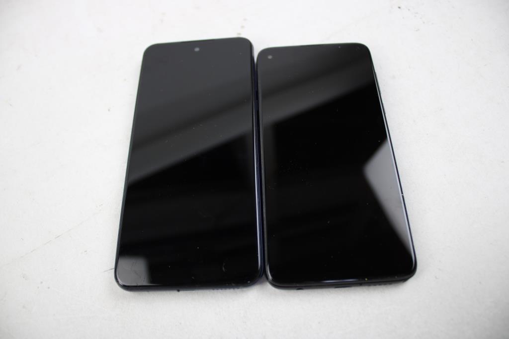 Motorola Cell Phone Lot, 2 Pieces, Sold For Parts