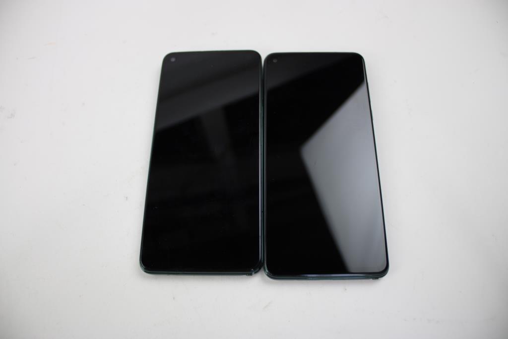Motorola Cell Phone Lot, 2 Pieces, Sold For Parts