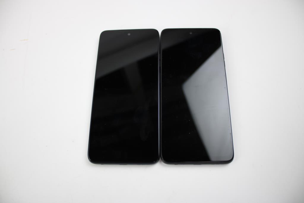 Motorola Cell Phone Lot, 2 Pieces, Sold For Parts