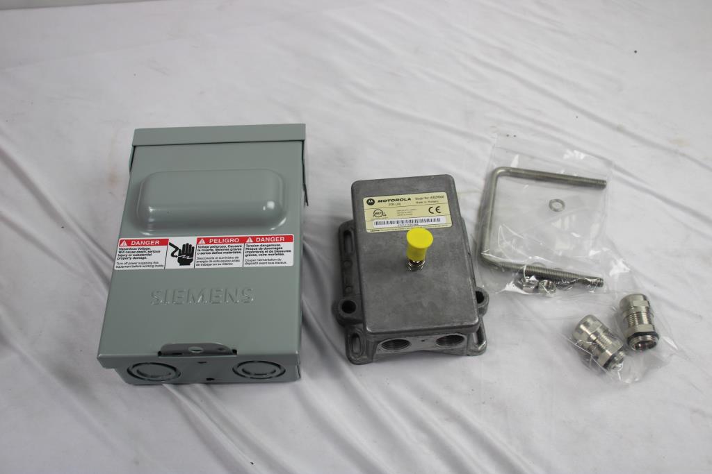 Motorola LPU End Kits, PTP250 Power Supply, And More, 8 Pieces