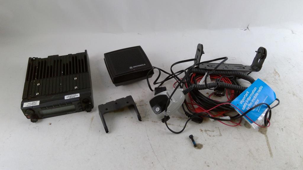 Motorola Radio And More 4 Pieces