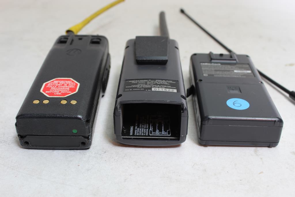 Motorola, Radioshack, Realistic 2 Way Radios/ Scanners 3 Pieces ...