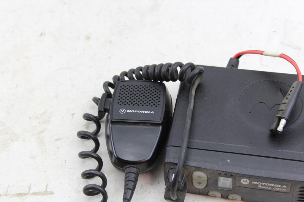 Motorola Radius CM200 CB Radio With Microphone Property Room