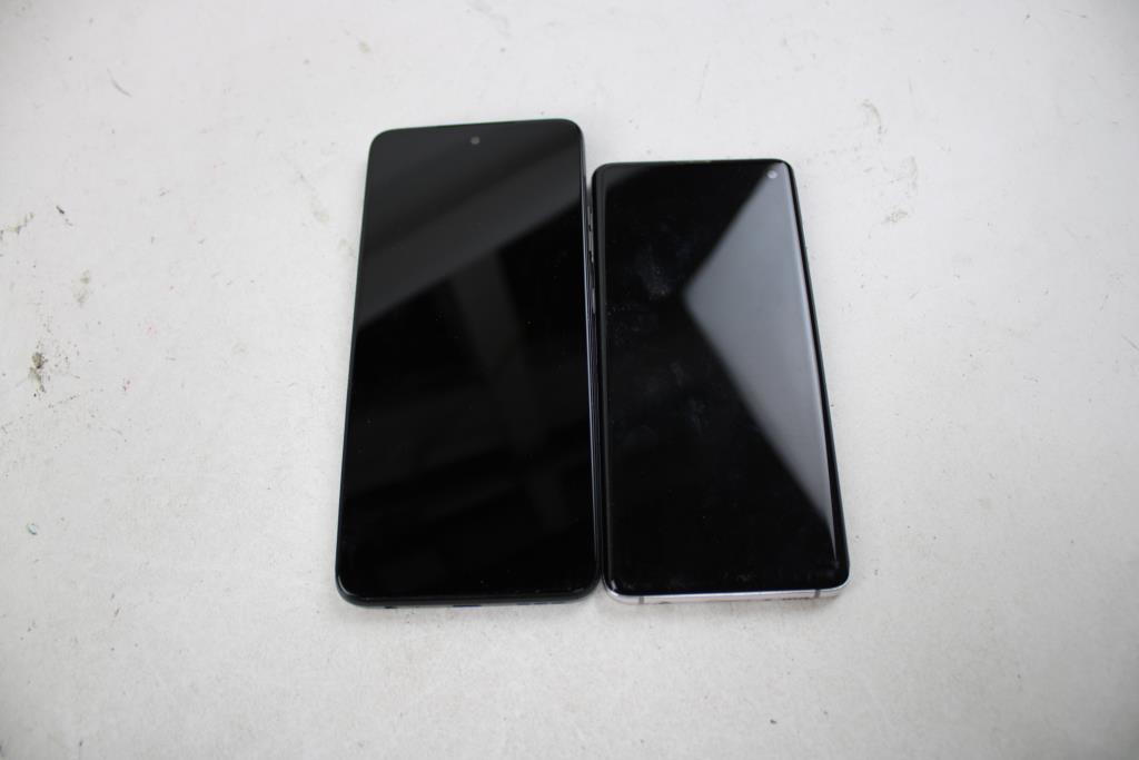Motorola, Samsung Cell Phone Lot, 2 Pieces, Sold For Parts