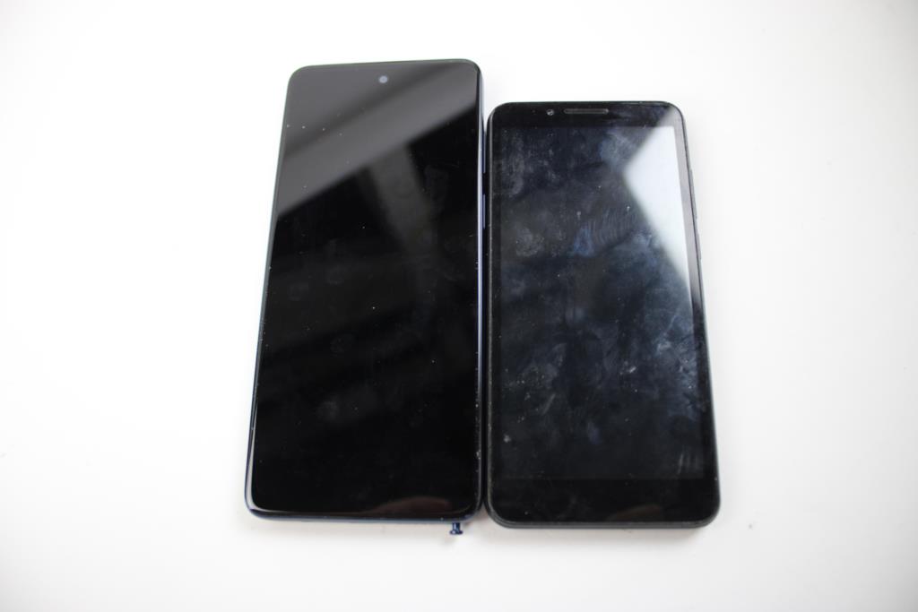 Motorola & Schok Cell Phone Lot, 2 Pieces, Sold For Parts