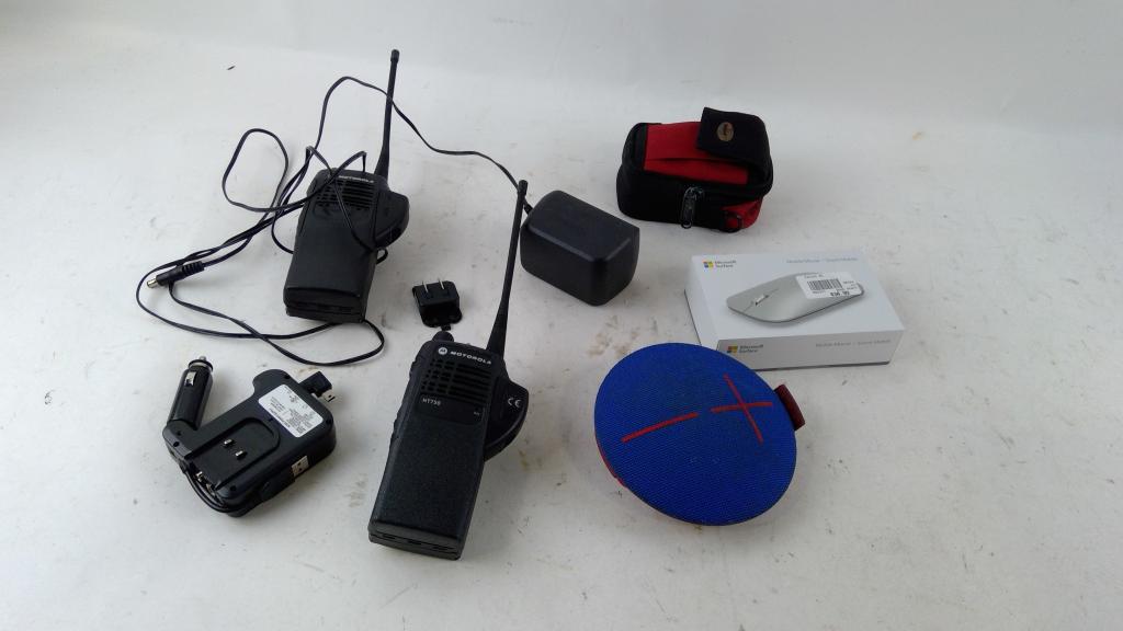 Motorola Walkie Talkies And More 5+ Pieces