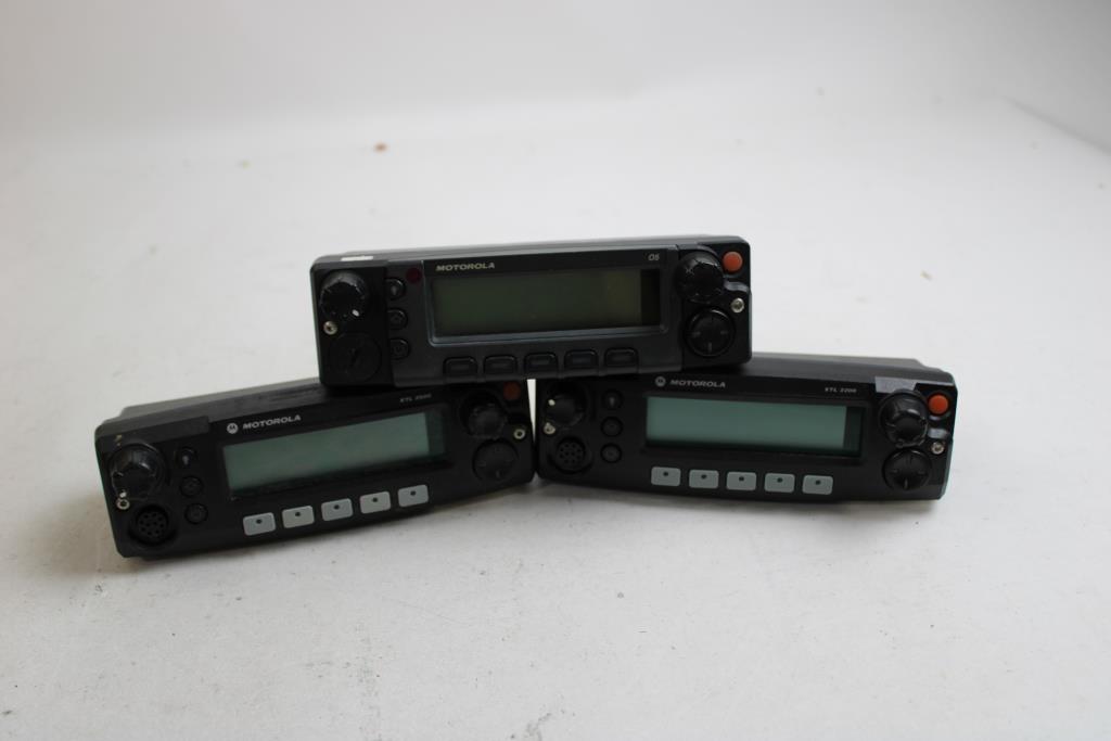 Motorola XTL 2500, 2200, O5 Mobile Radio Heads, 3 Pieces